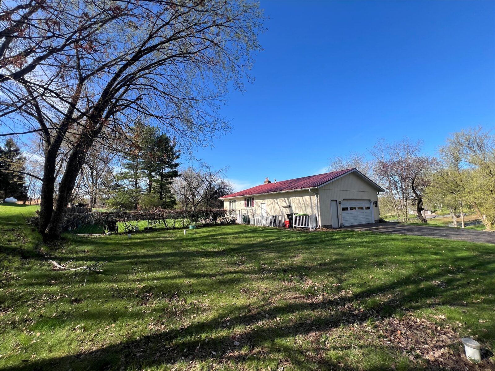 2114 Jannsen Court Menomonie WI 54751 — photo 33