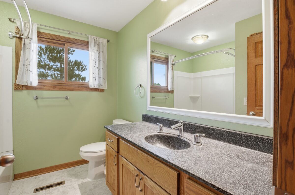 2119 Cornell Street Eau Claire WI 54703 — photo 17