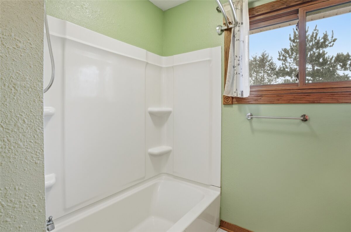 2119 Cornell Street Eau Claire WI 54703 — photo 18