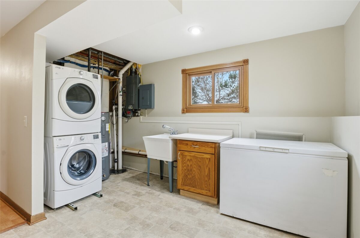 2119 Cornell Street Eau Claire WI 54703 — photo 19