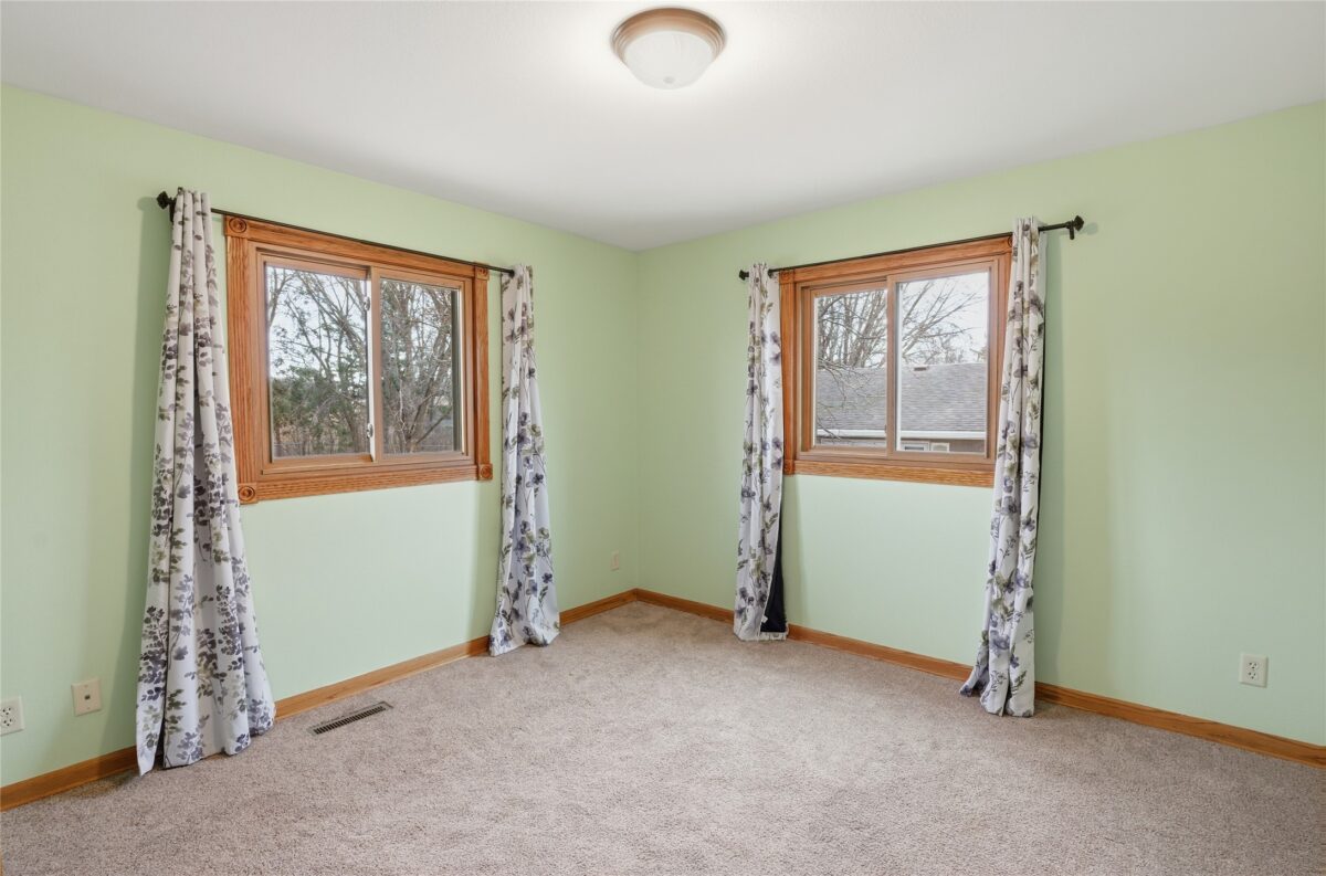2119 Cornell Street Eau Claire WI 54703 — photo 8