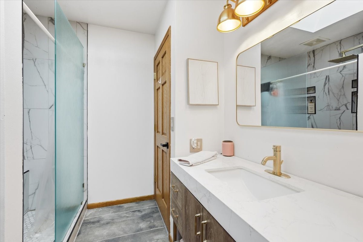 2124 12 1/4 Avenue, Cameron, WI — photo 15