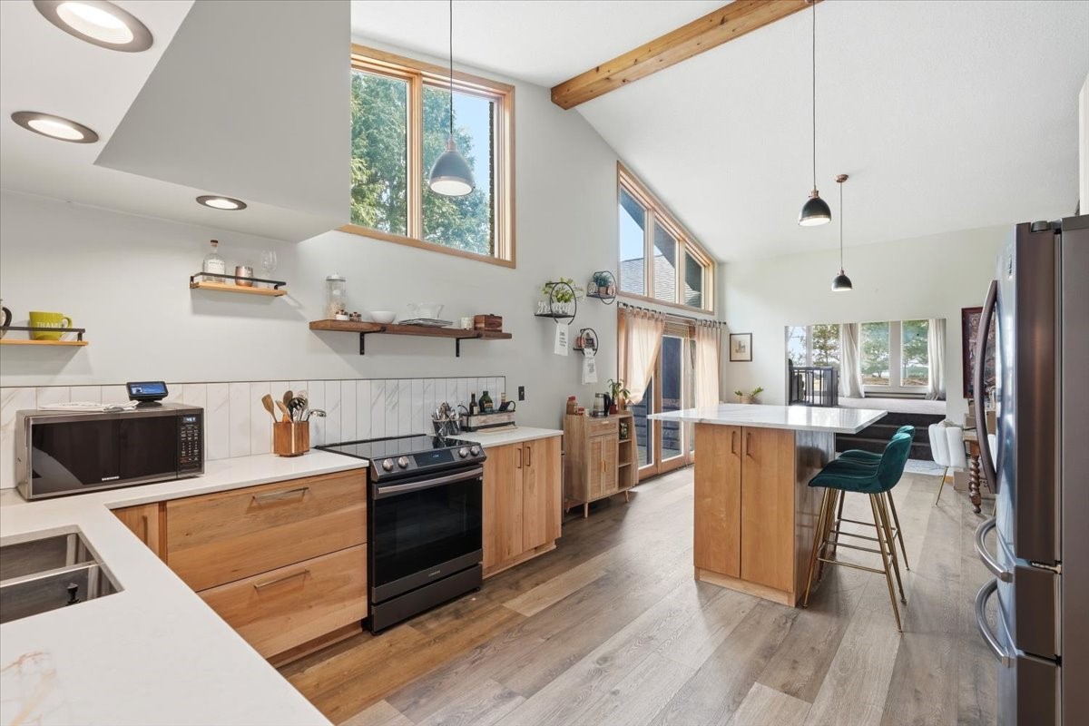 2124 12 1/4 Avenue, Cameron, WI — photo 8