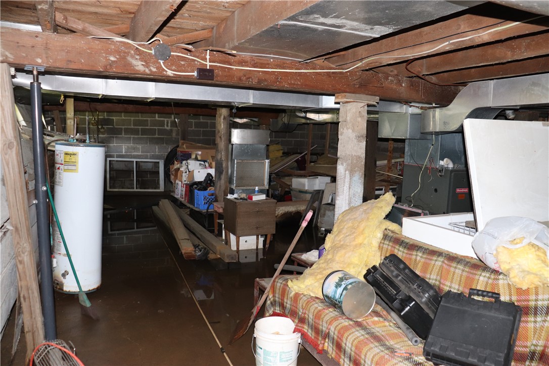 Residential at 218 Main Street, Fairchild, WI 54741 — photo 6