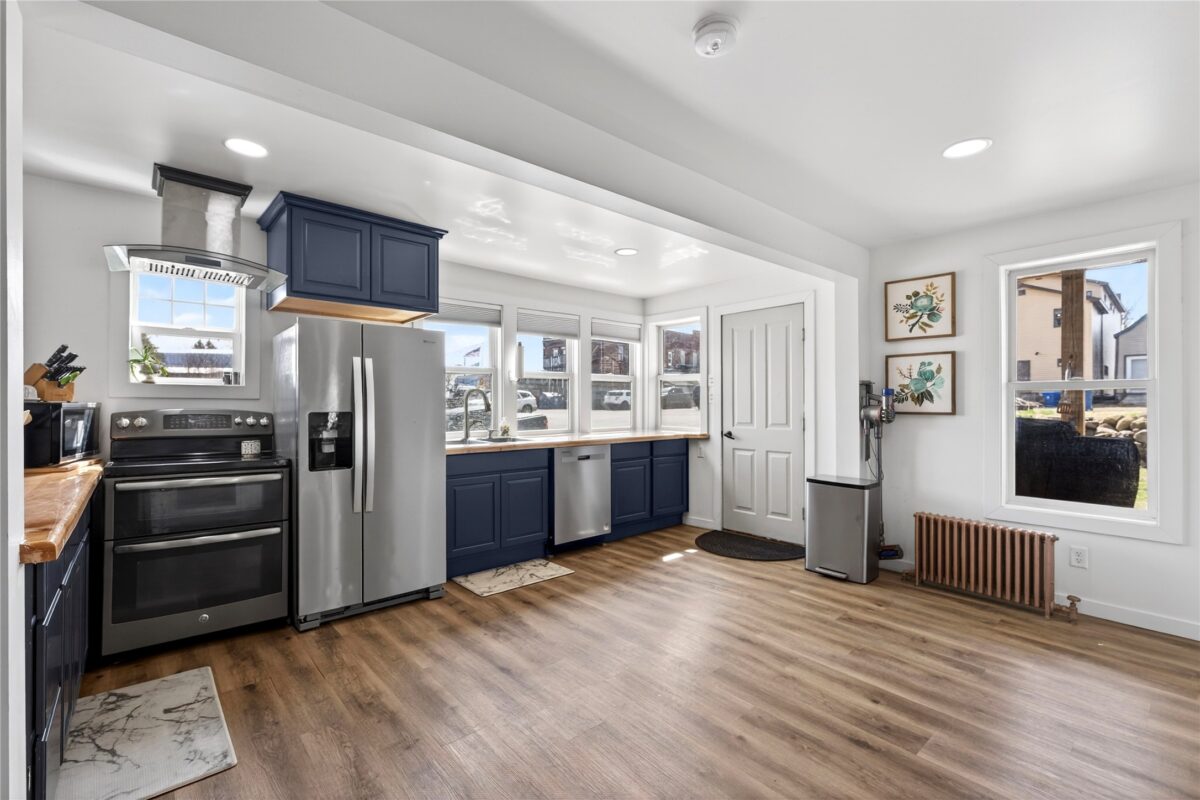 Residential at 22 6th Avenue, Shell Lake, WI 54871 — photo 11