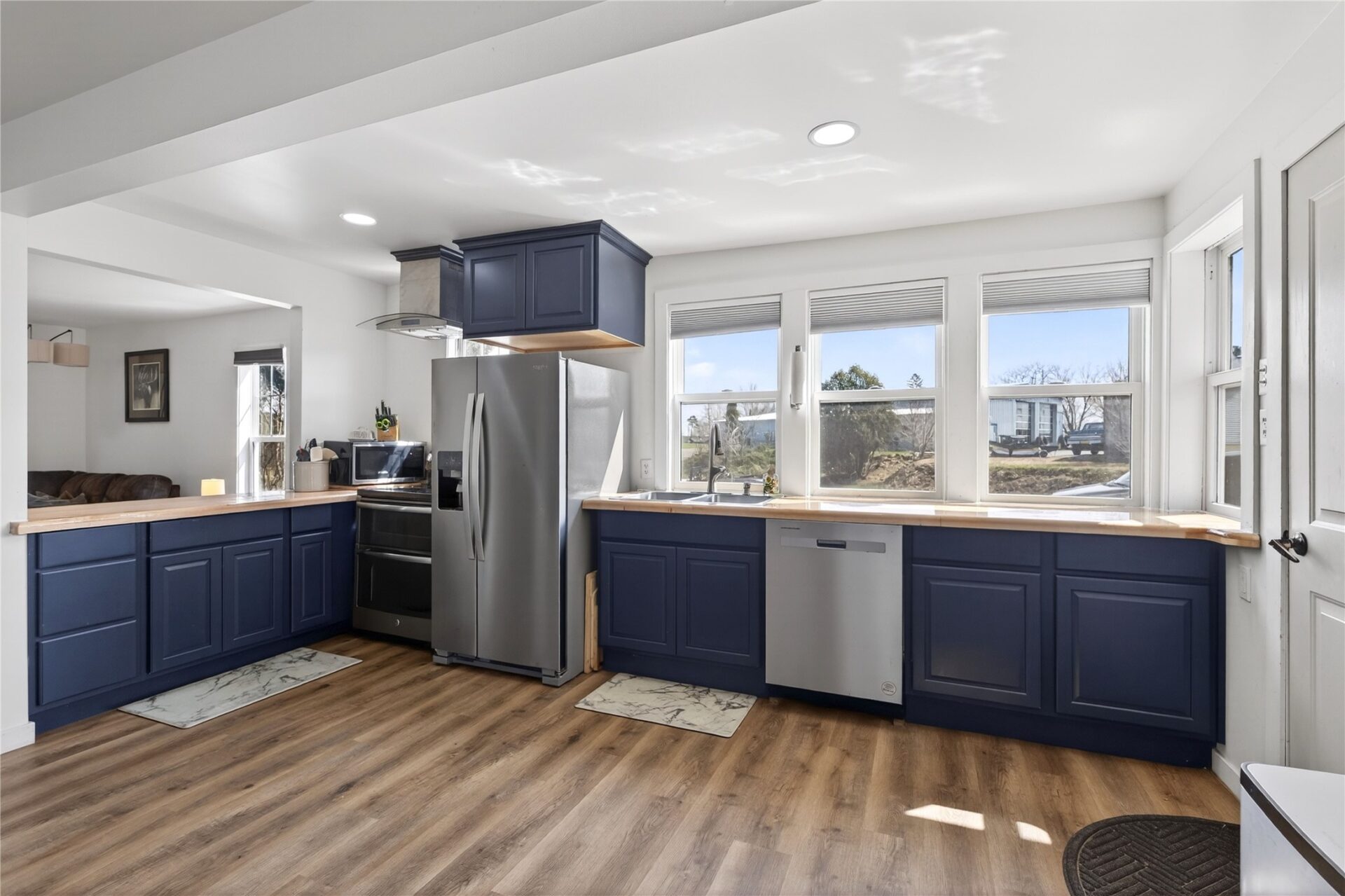 Residential at 22 6th Avenue, Shell Lake, WI 54871 — photo 6