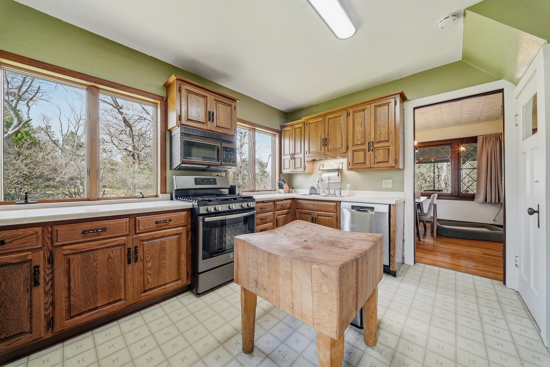 Residential at 220 Dwight Street, Chippewa Falls, WI 54729 — photo 6