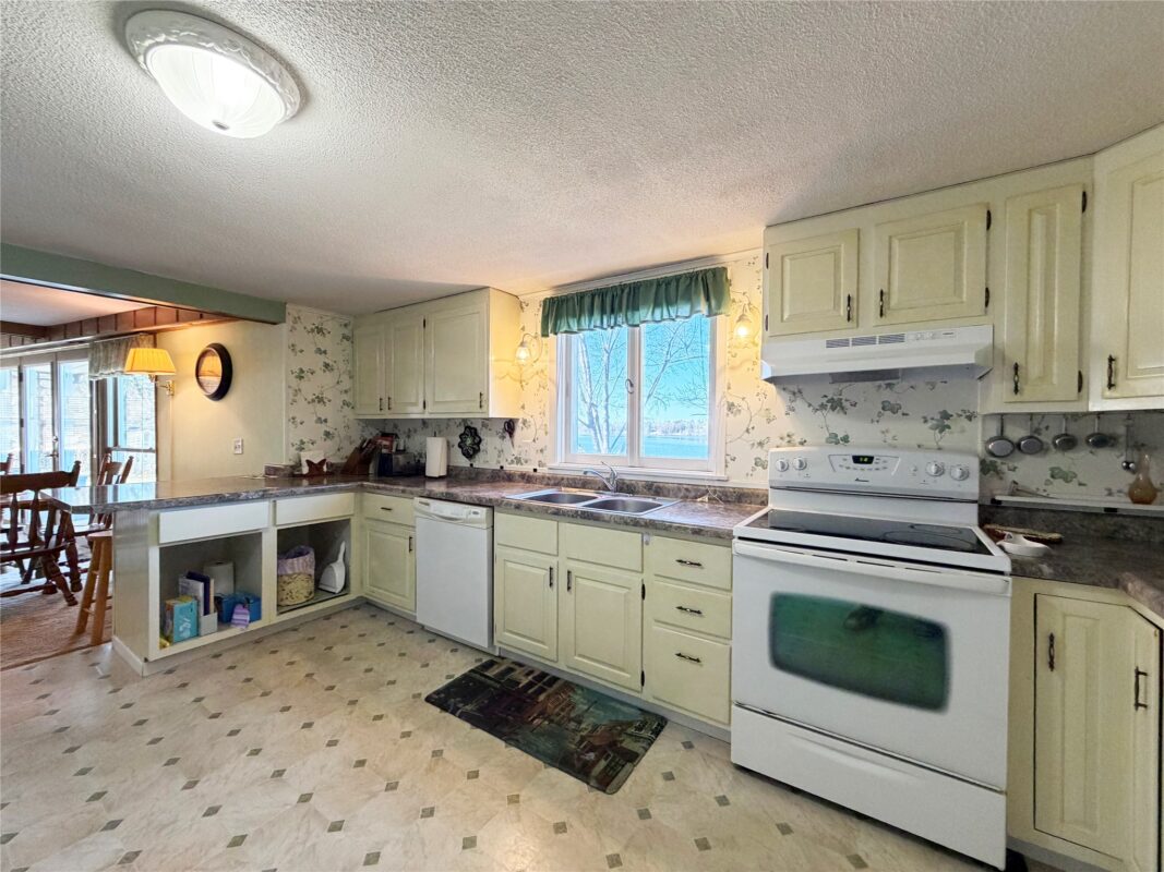 Residential at 2212 21st Street, Rice Lake, WI 54868 — photo 8