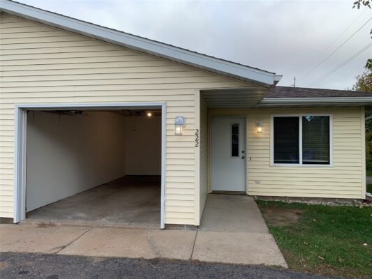 222 Soo Avenue, Cameron, WI