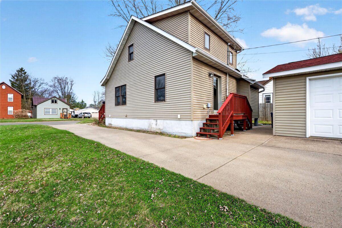 Residential at 223 Reuter Avenue, Rice Lake, WI 54868 — photo 6