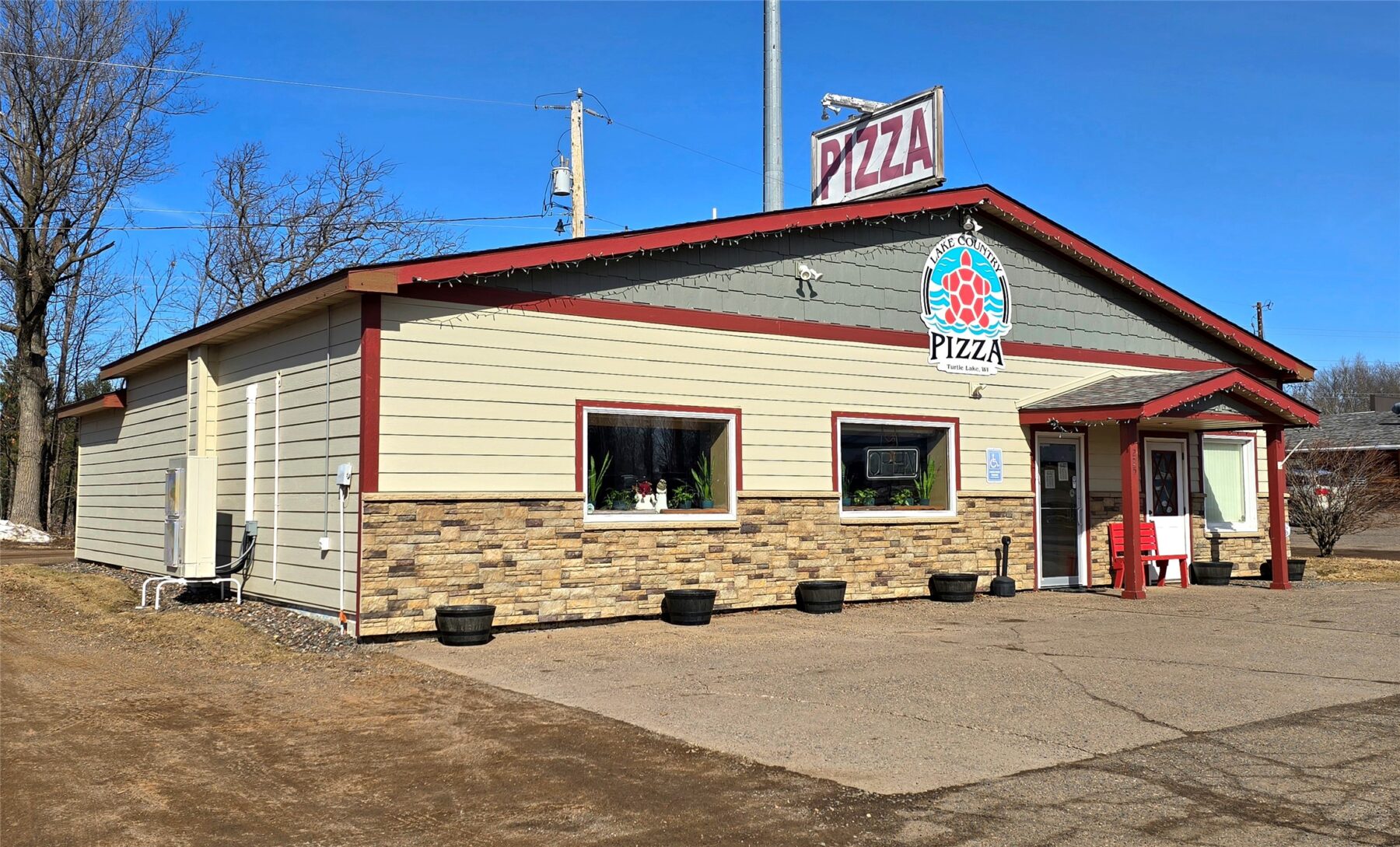 225 Ush 8, Turtle Lake, WI