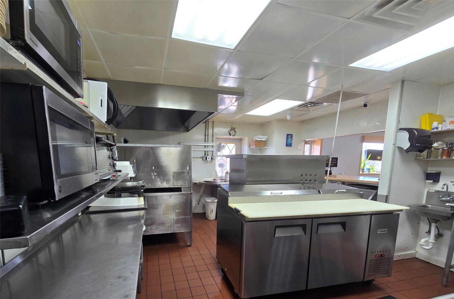 225 Ush 8, Turtle Lake, WI