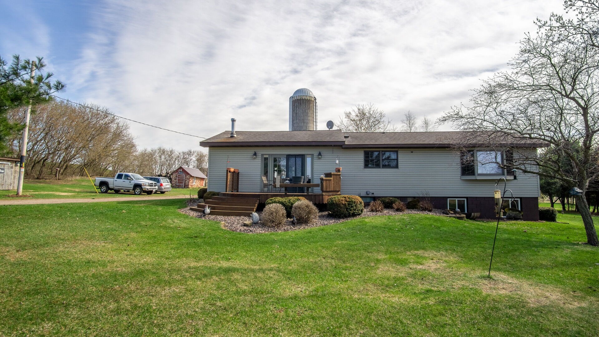 23 17 3/4 18th Street New Auburn WI 54757