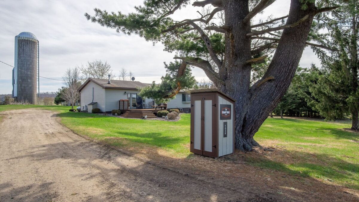 23 17 3/4 18th Street, New Auburn, WI — photo 11