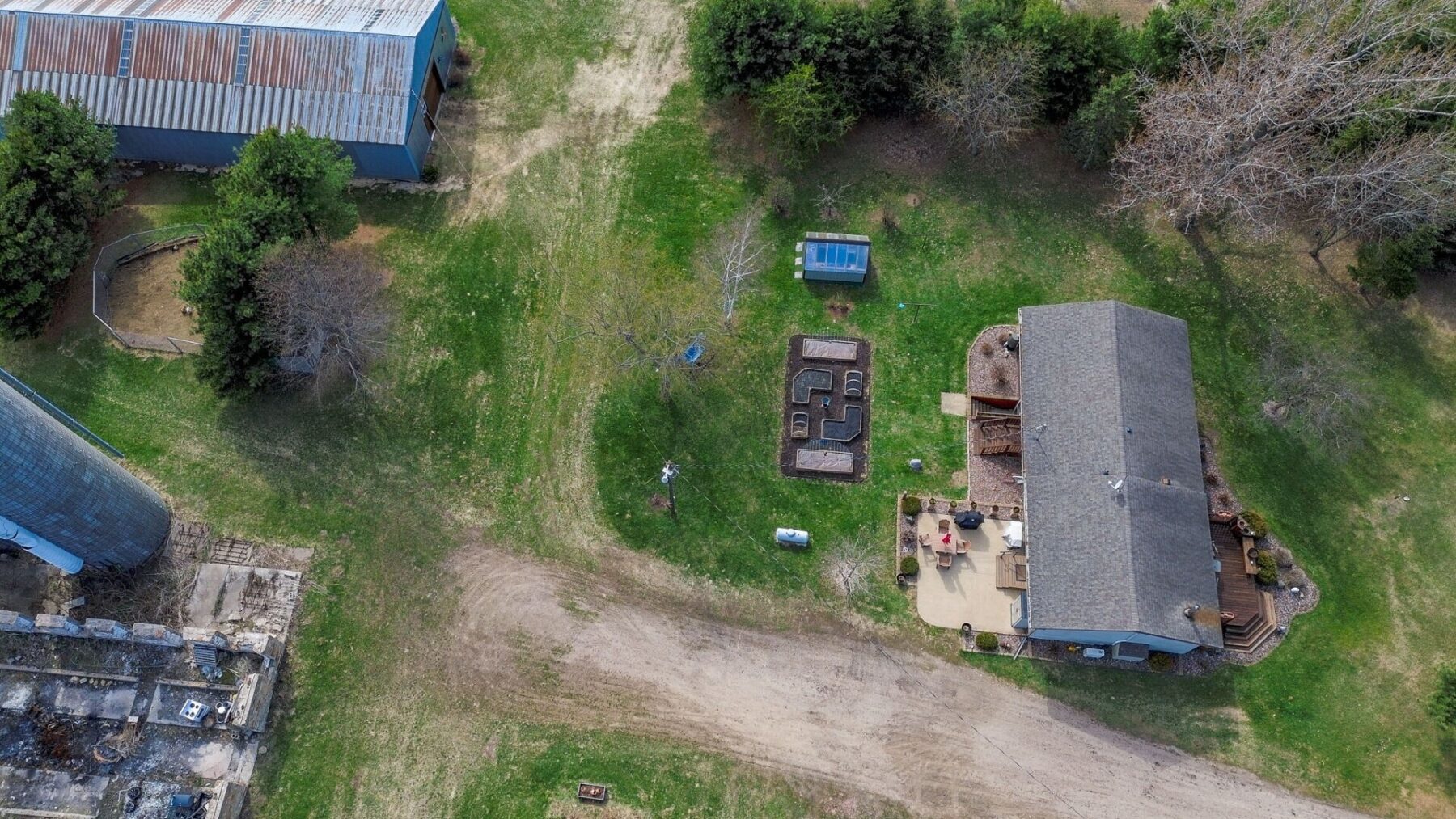 23 17 3/4 18th Street, New Auburn, WI — photo 13