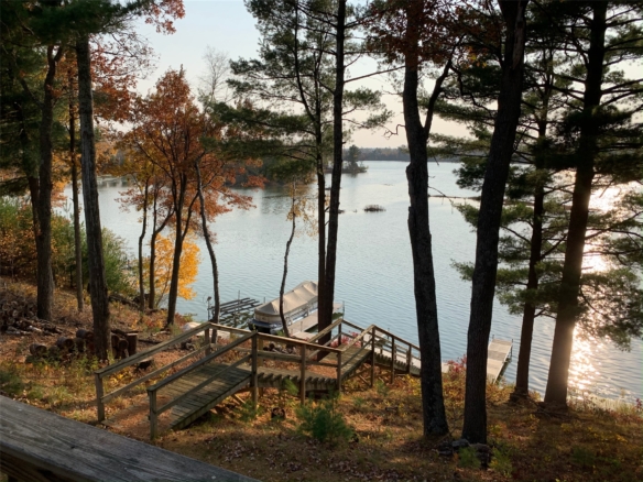 Residentialhouse for sale picture with an address of  2333 11 1/8 Avenue in Cameron and a list price of 517500