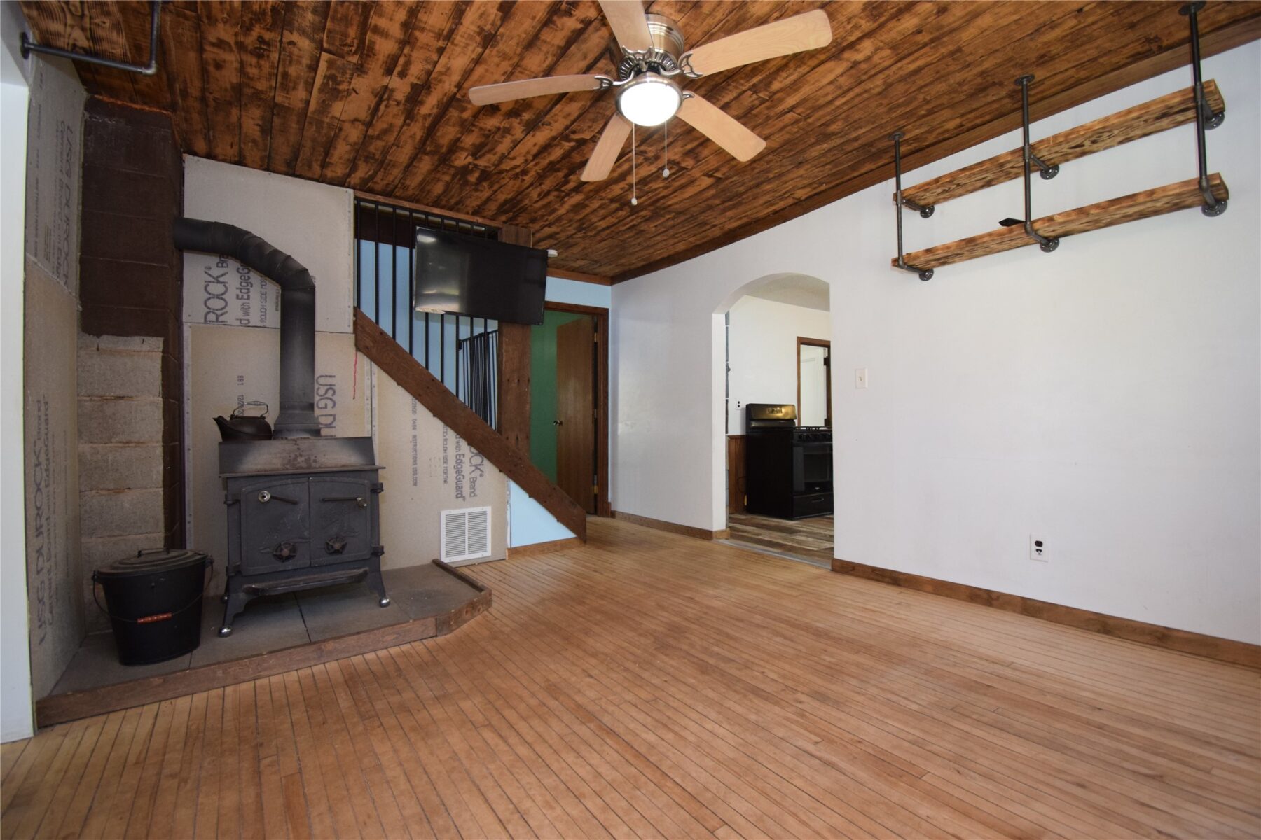 23376 Nyberg Road, Siren, WI