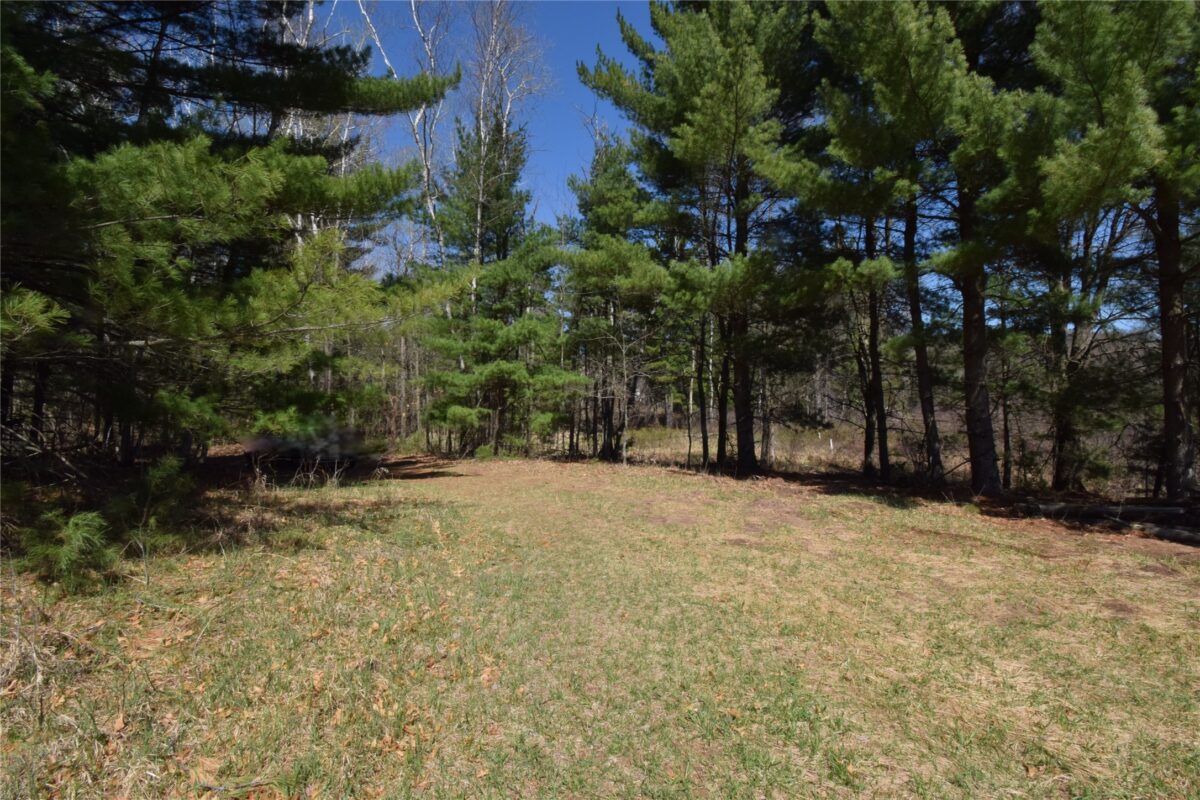 23376 Nyberg Road, Siren, WI