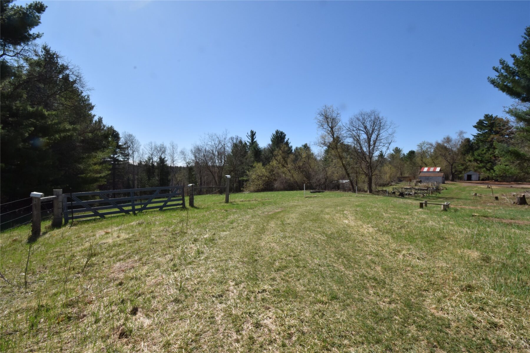 23376 Nyberg Road, Siren, WI