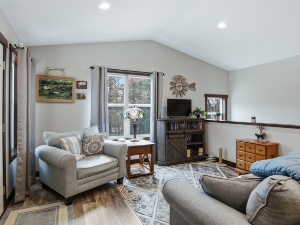 Residentialhouse for sale picture with an address of  2345 11 1/4 Avenue in Cameron and a list price of 314000