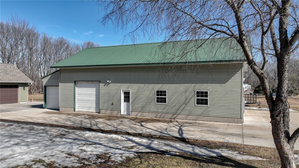 Residential at 23582 69th Avenue, Cadott, WI 54727 — photo 4