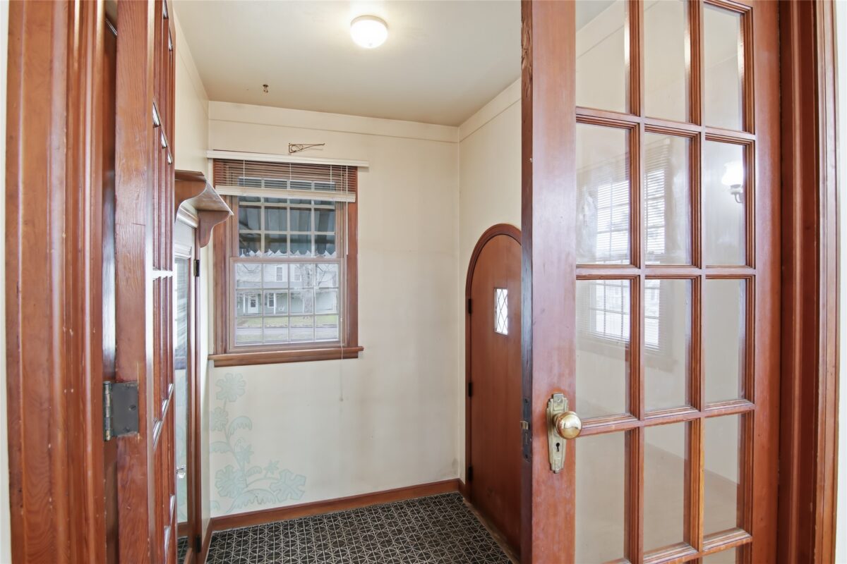 237 Garfield Street Stanley WI 54768 — photo 3