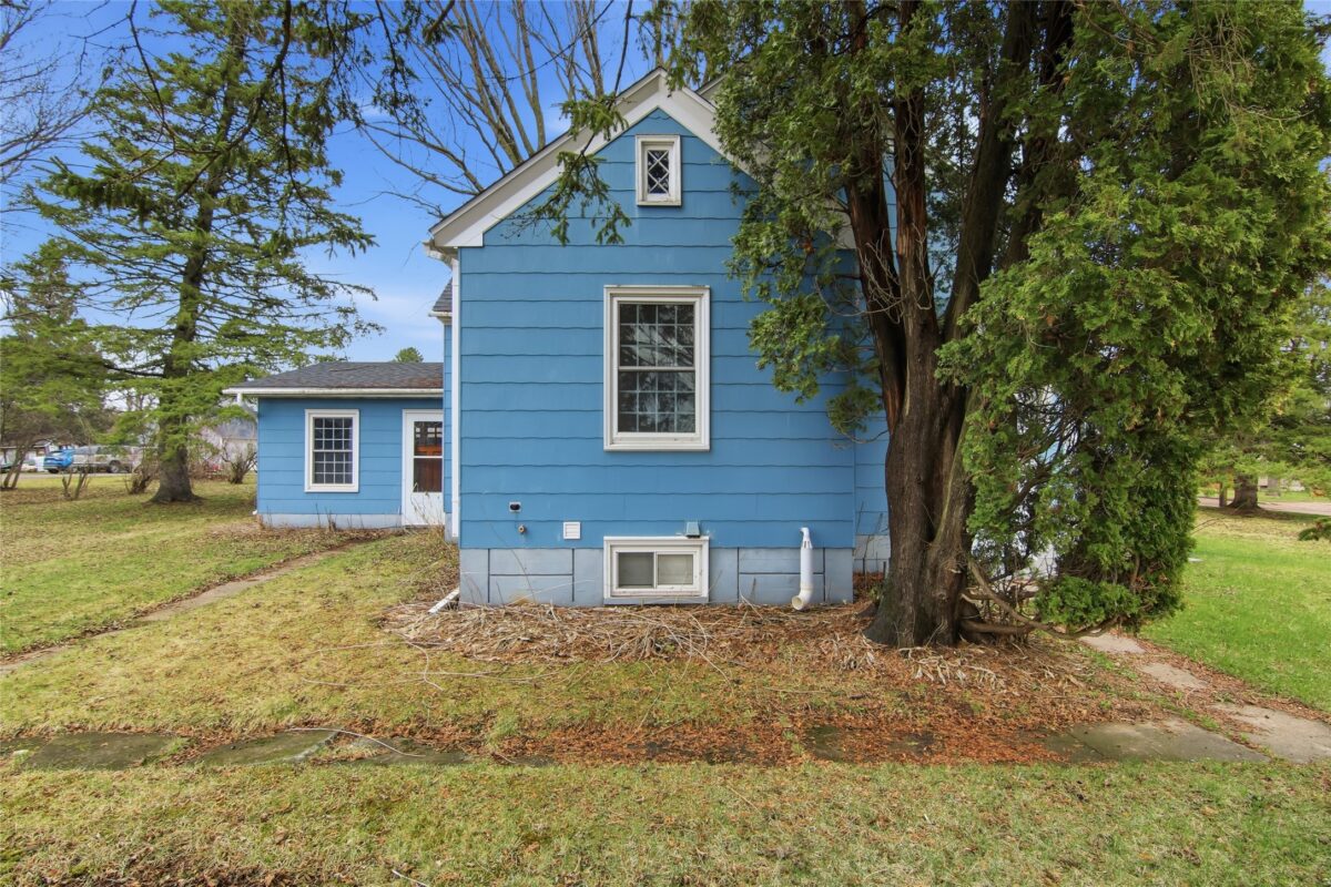 237 Garfield Street Stanley WI 54768 — photo 32