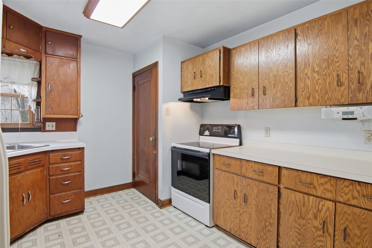 237 Garfield Street Stanley WI 54768 — photo 5