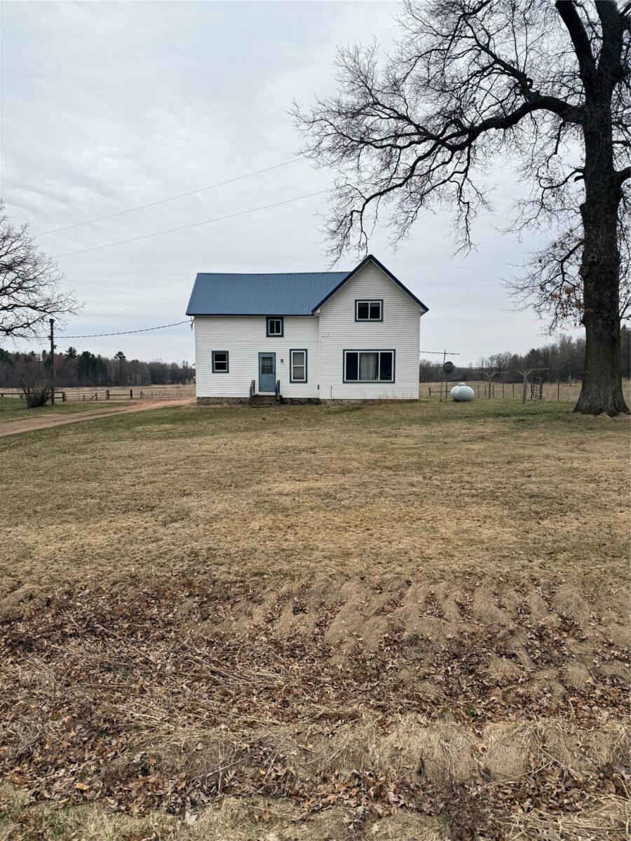 24317 45th Avenue, Cadott, WI — photo 3