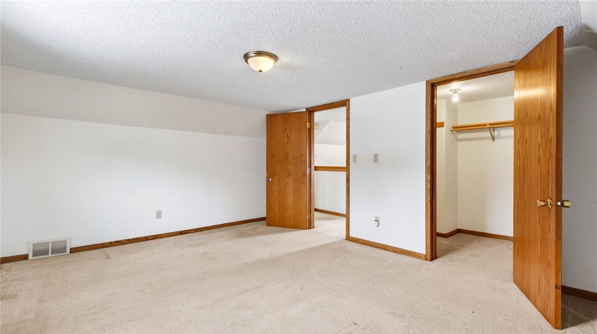 24317 45th Avenue, Cadott, WI — photo 16