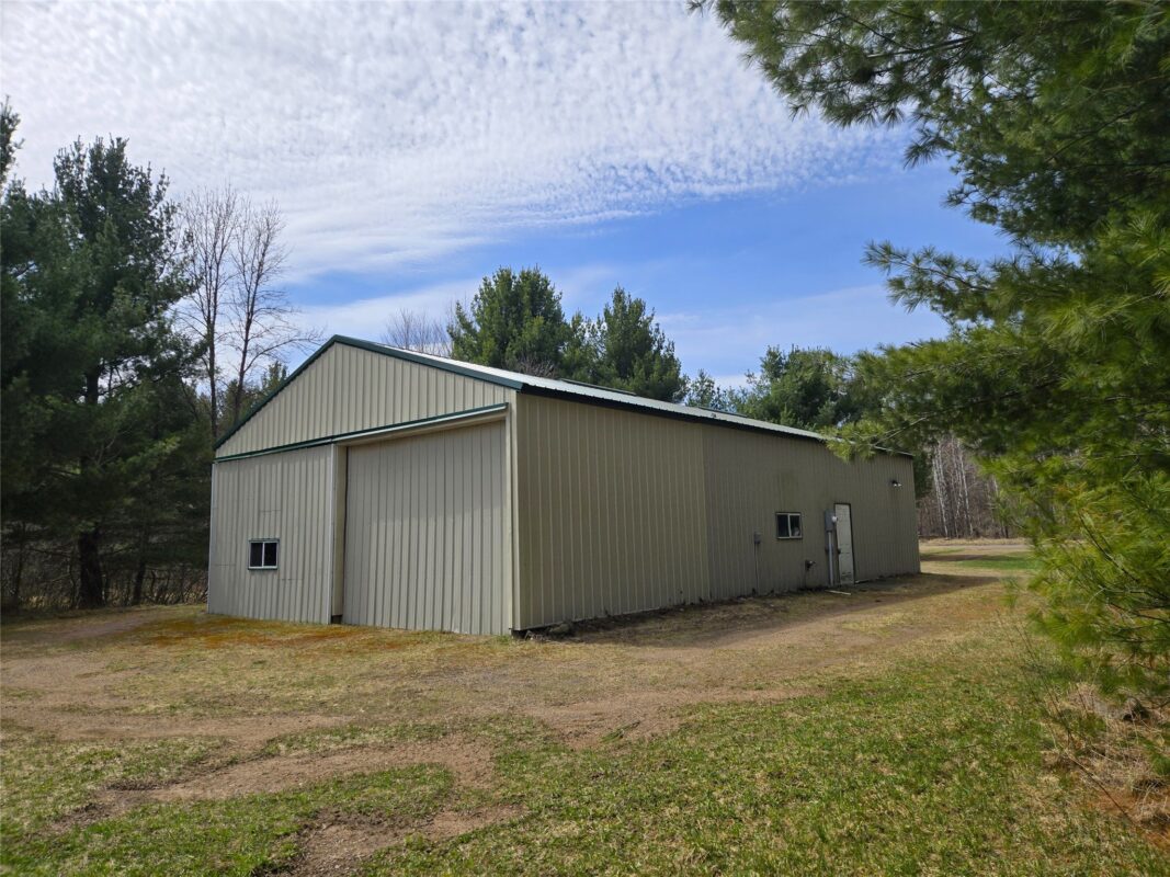 2488 20th Street, Cumberland, WI — photo 3