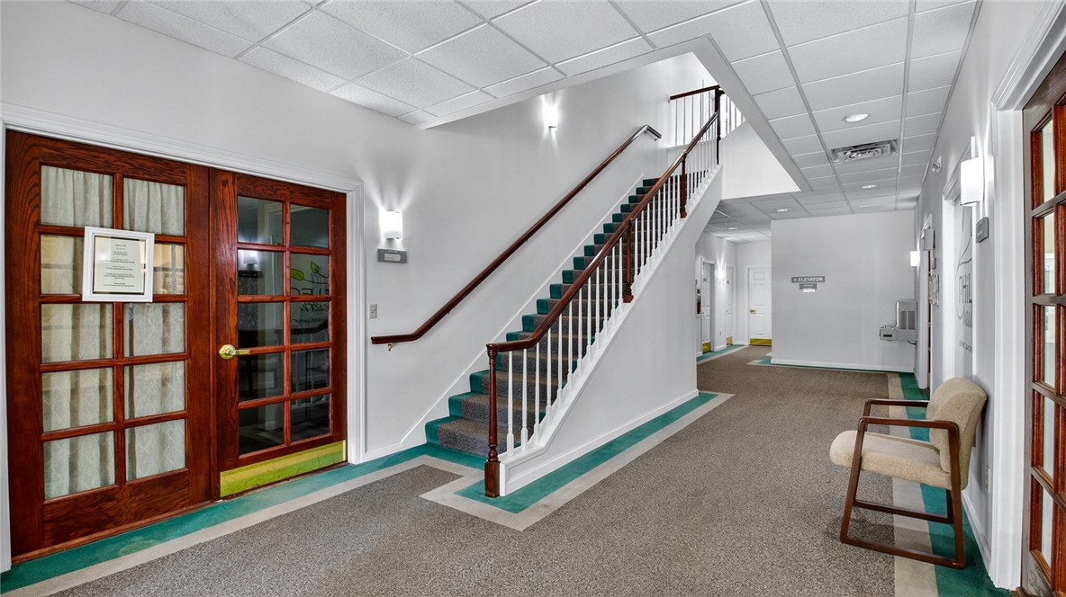 2519 N Hillcrest Parkway, Altoona, WI — photo 18