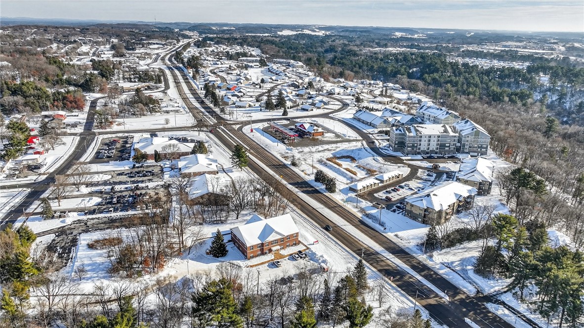 2519 N Hillcrest Parkway, Altoona, WI — photo 20