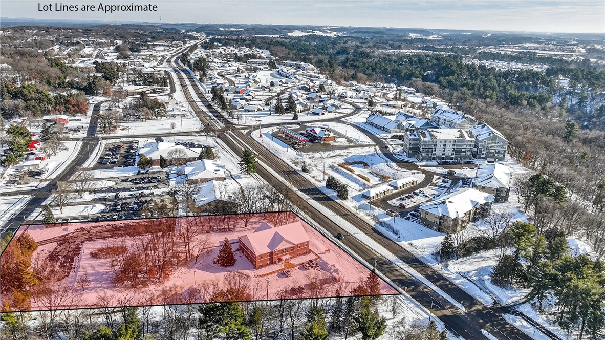 2519 N Hillcrest Parkway, Altoona, WI — photo 4