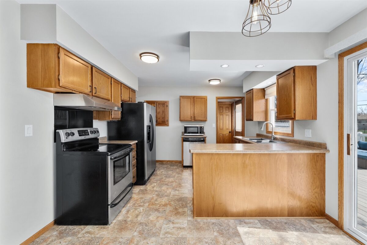 Residential at 2527 Lynn Avenue, Altoona, WI 54720 — photo 3