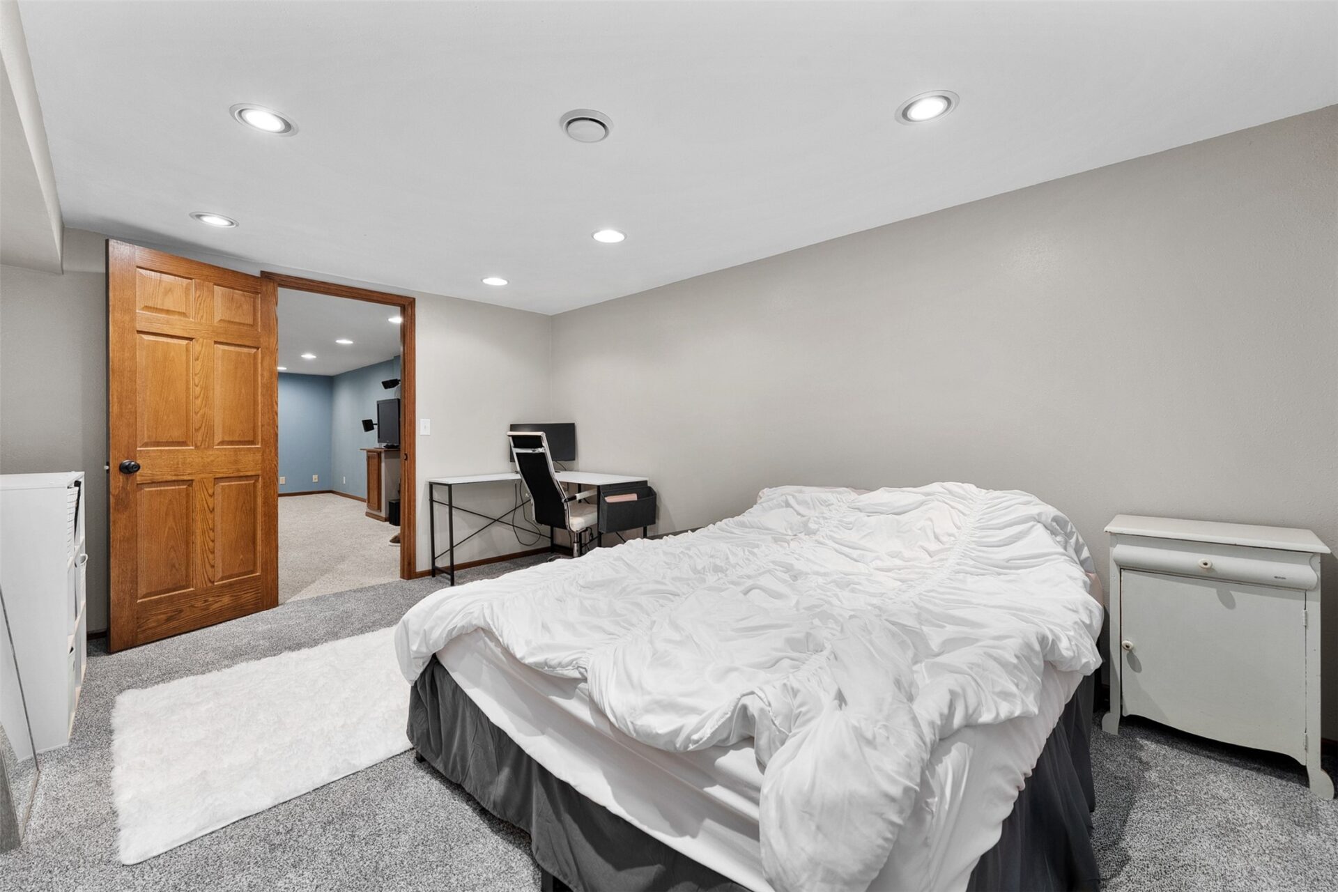 Residential at 2527 Lynn Avenue, Altoona, WI 54720 — photo 6