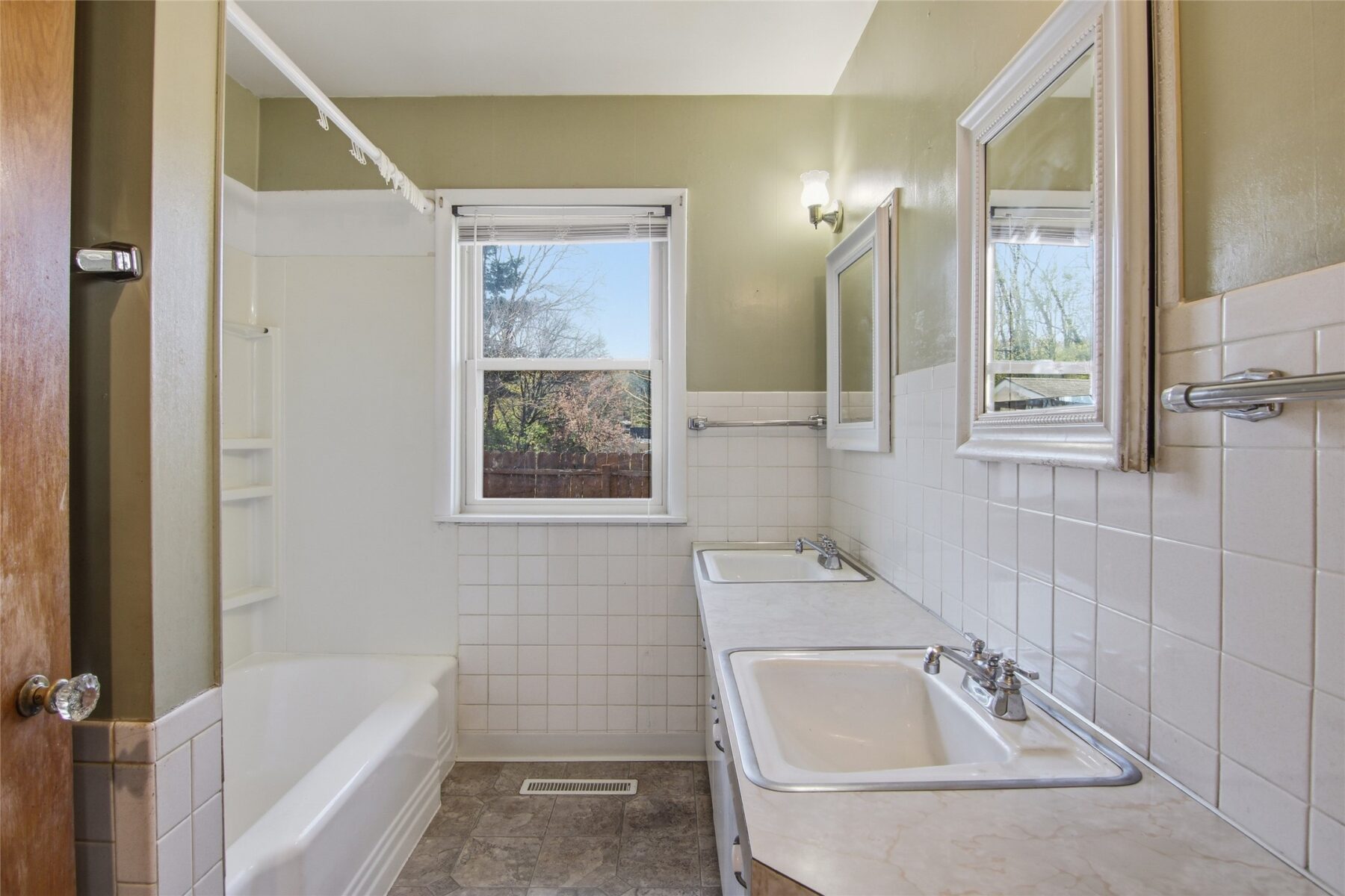 2607 Conrad Street, Eau Claire, WI