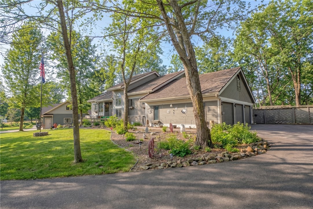 Residential at 2715 Cherry Blossom Lane, Menomonie, WI 54751 — photo 8