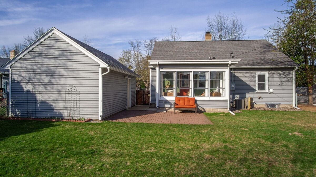 2728 Clark Place, Eau Claire, WI — photo 4