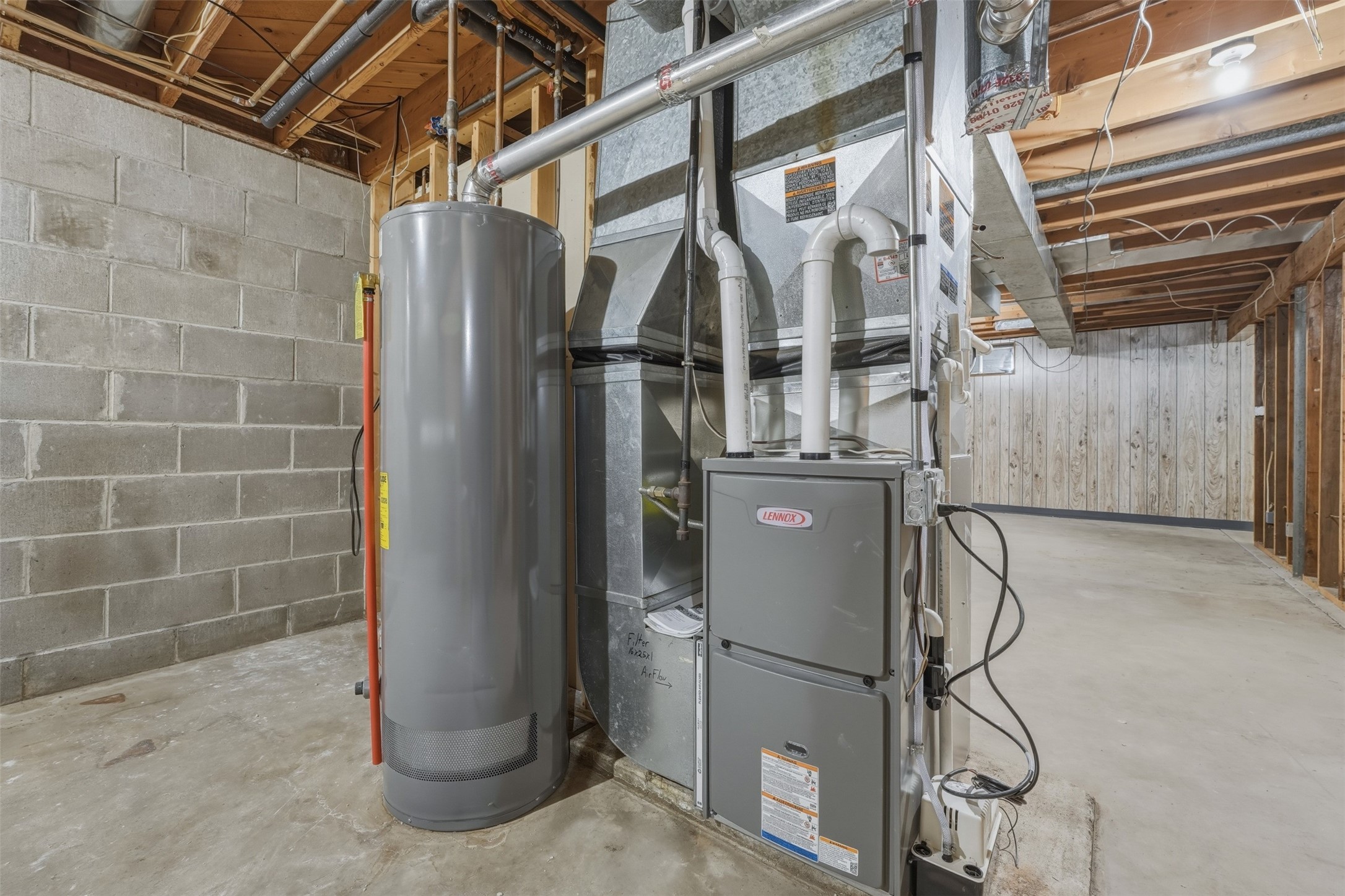 2808-Knapp-Menomonie-WI-54751-4