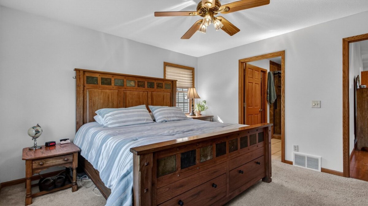 2815 Dairyland Road SE, Menomonie, WI