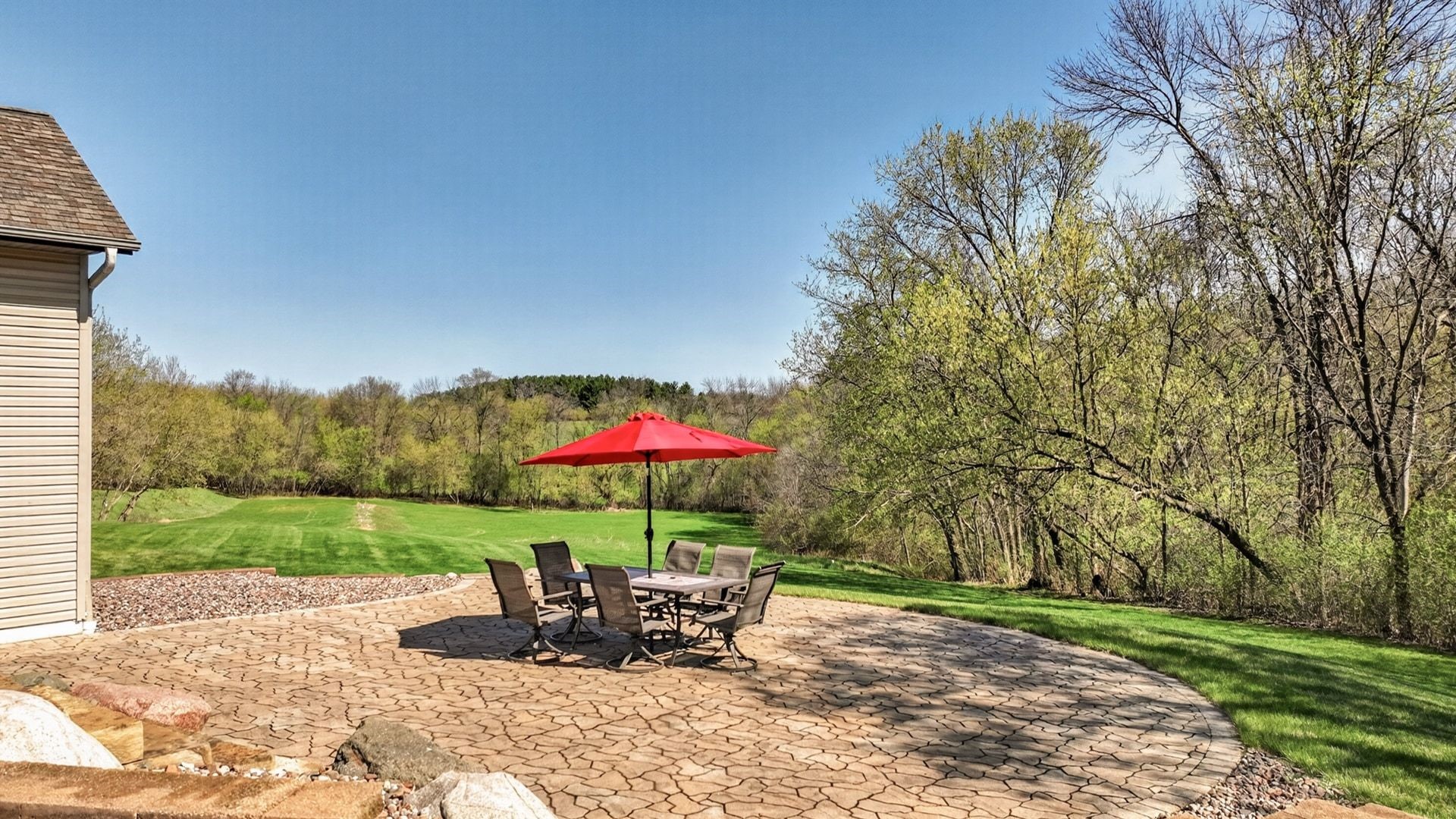 2815 Dairyland Road SE, Menomonie, WI