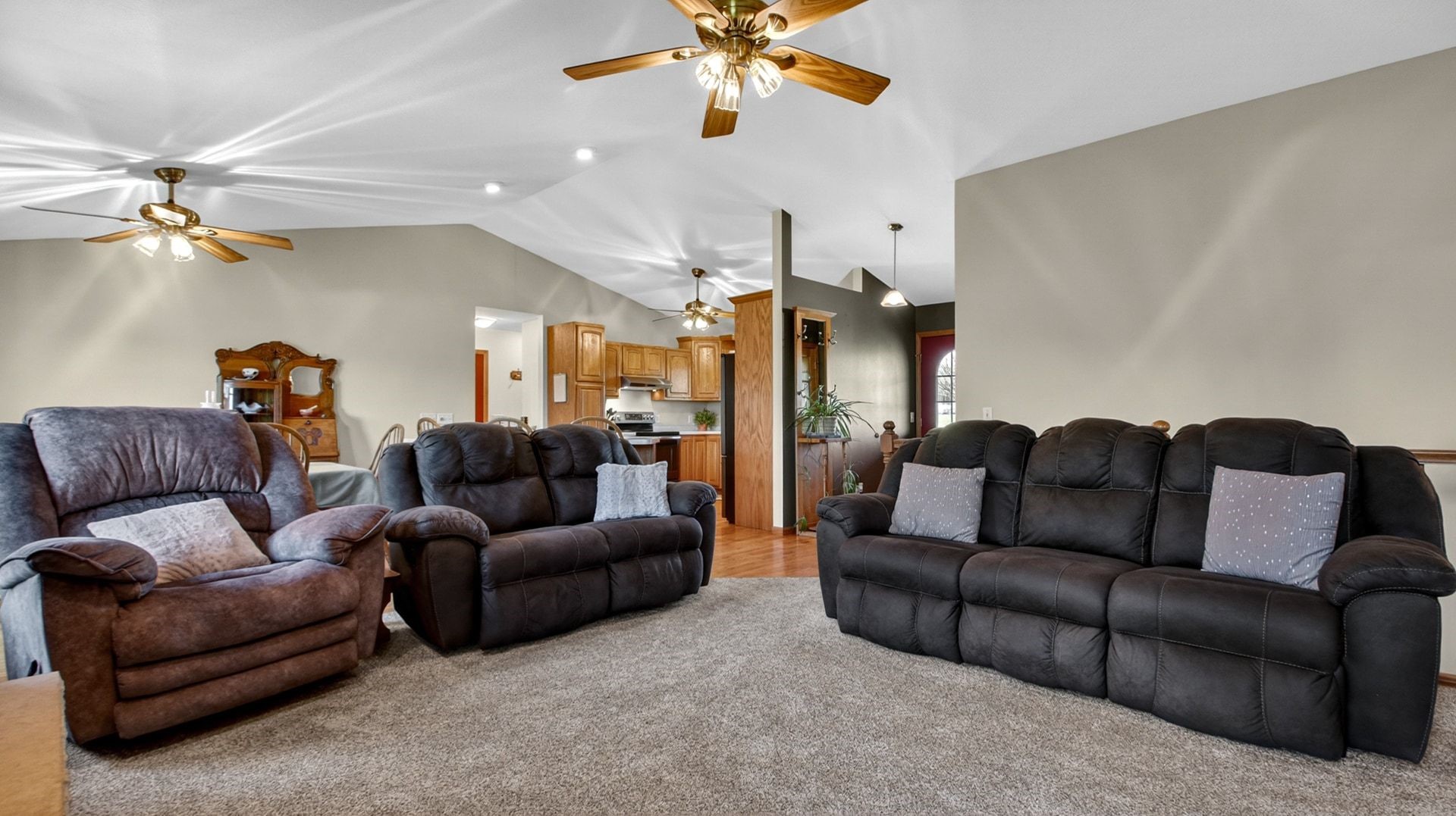 2815 Dairyland Road SE, Menomonie, WI