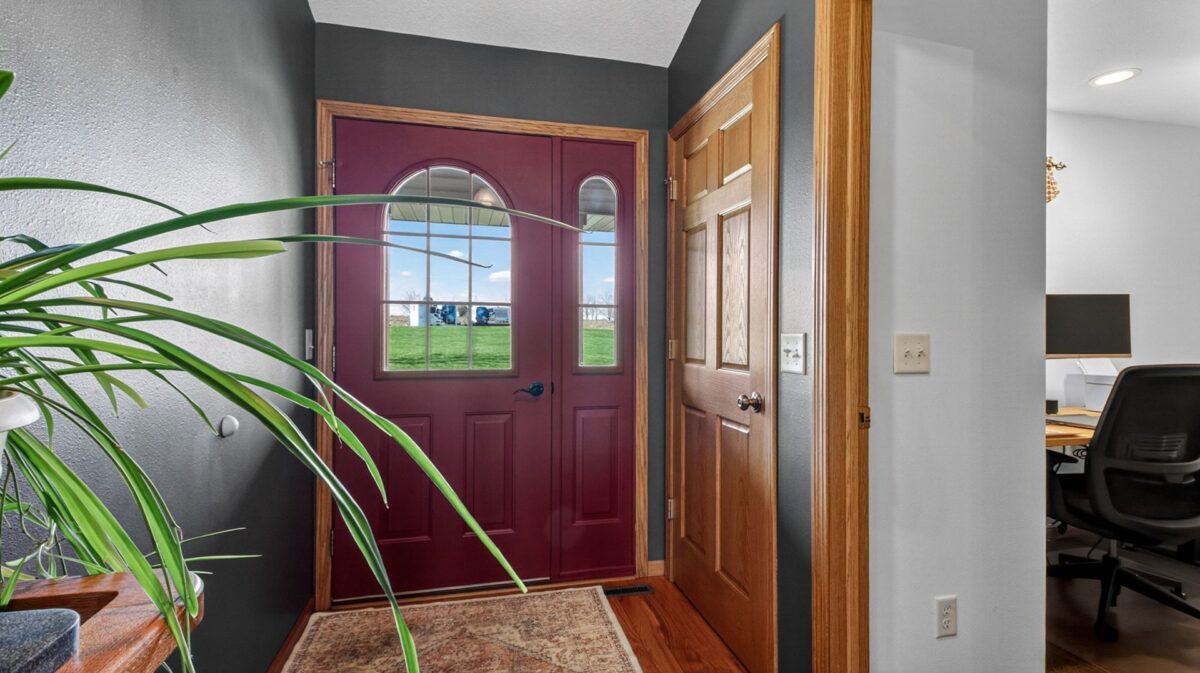 2815 Dairyland Road SE, Menomonie, WI