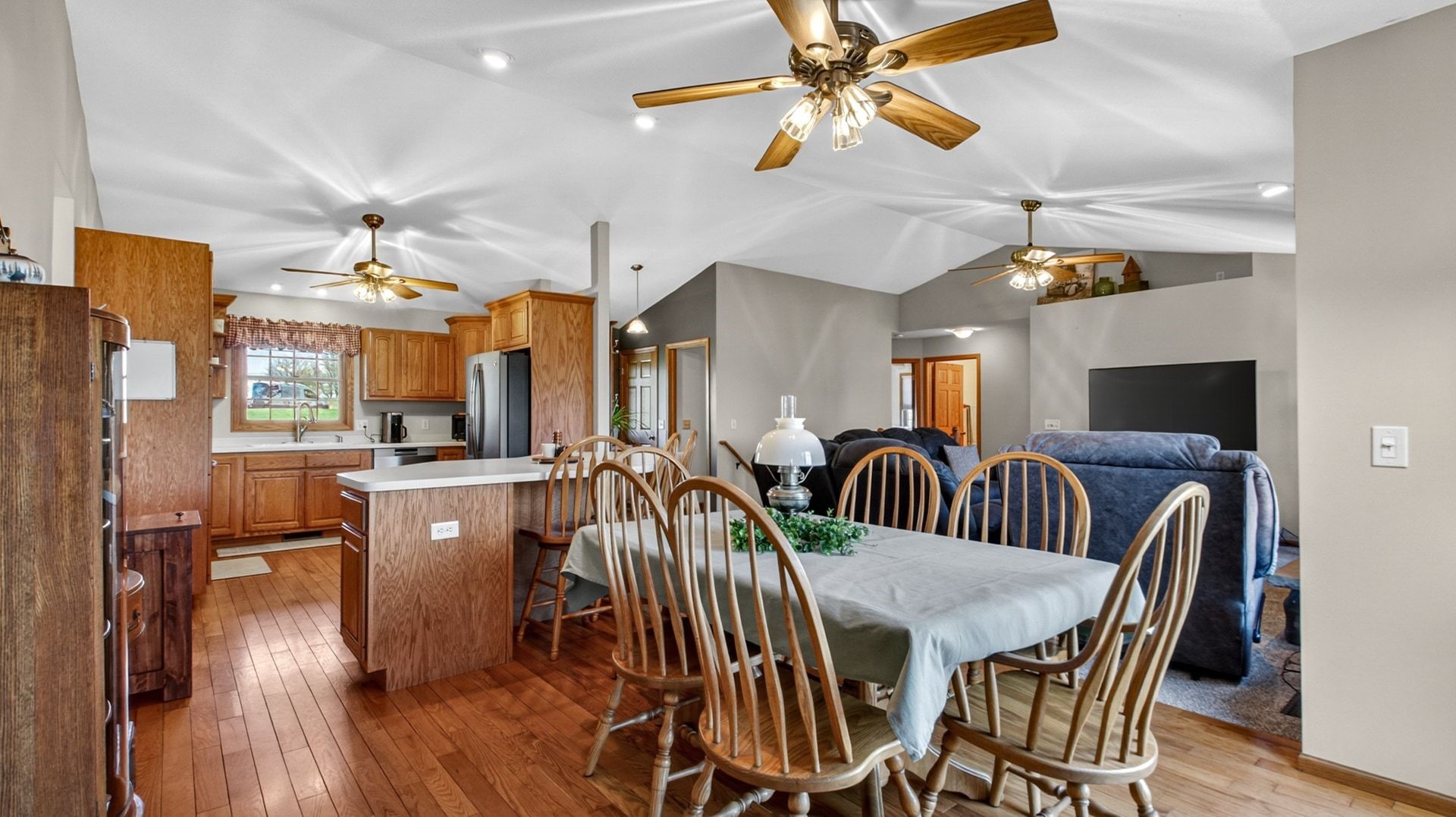 2815 Dairyland Road SE, Menomonie, WI