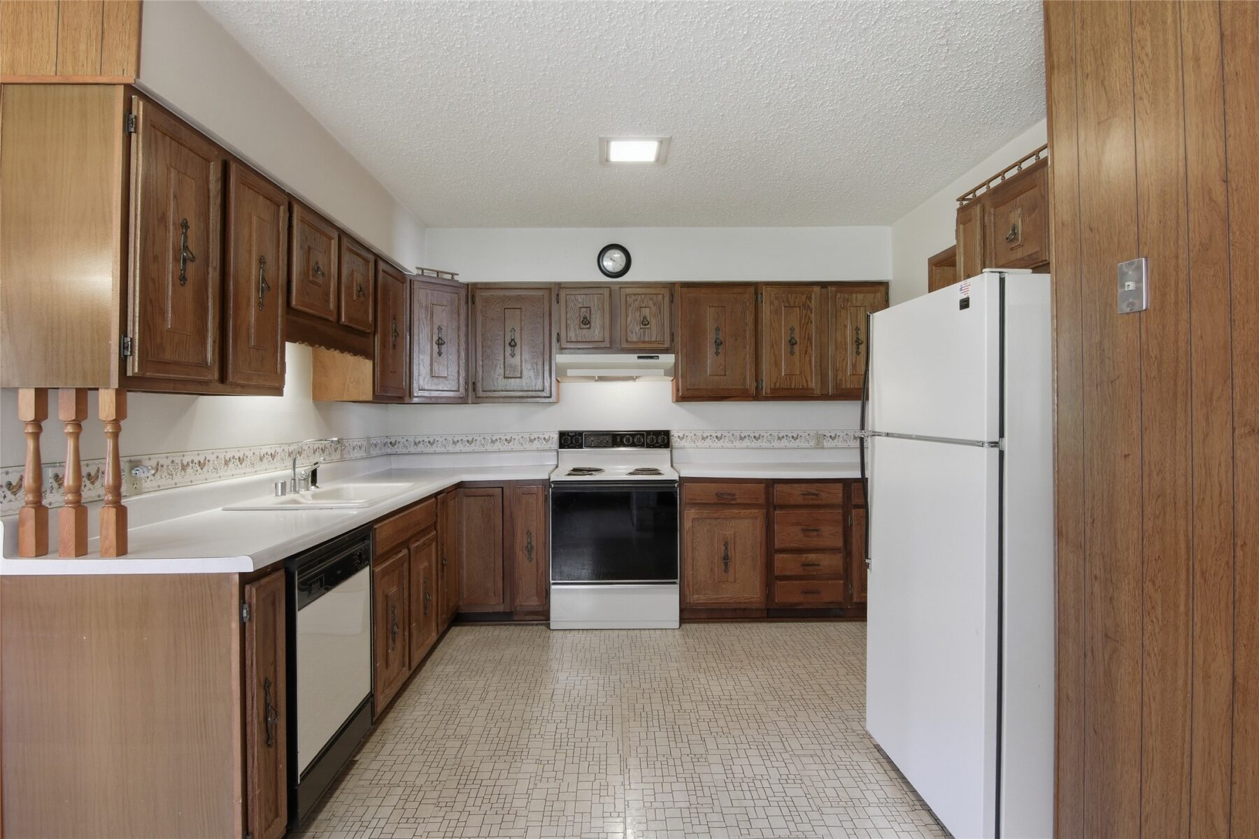 Residential at 2824 Seymour Road, Eau Claire, WI 54703 — photo 9