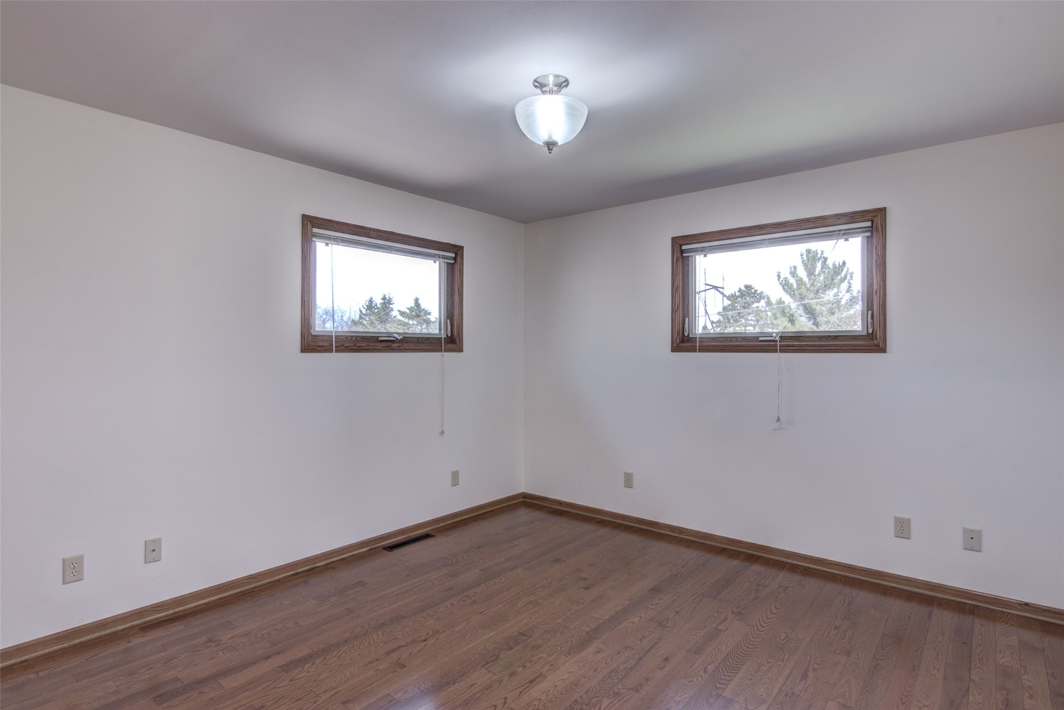 2916 Trinity Street, Eau Claire, WI — photo 17