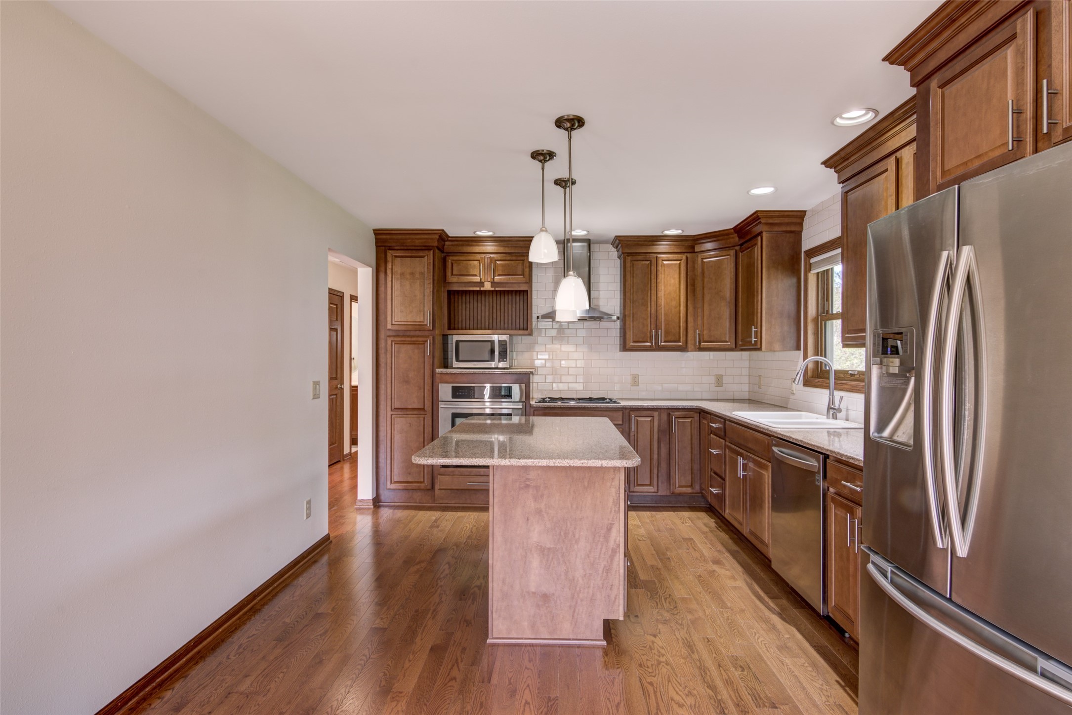 2916 Trinity Street, Eau Claire, WI — photo 5