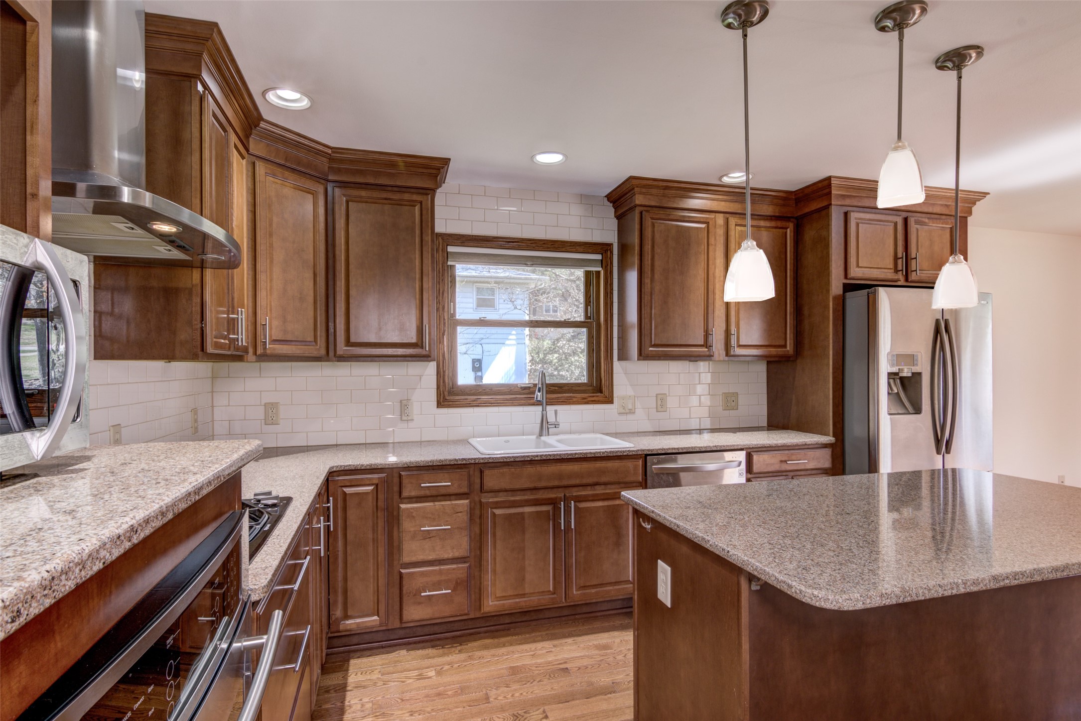 2916 Trinity Street, Eau Claire, WI — photo 9