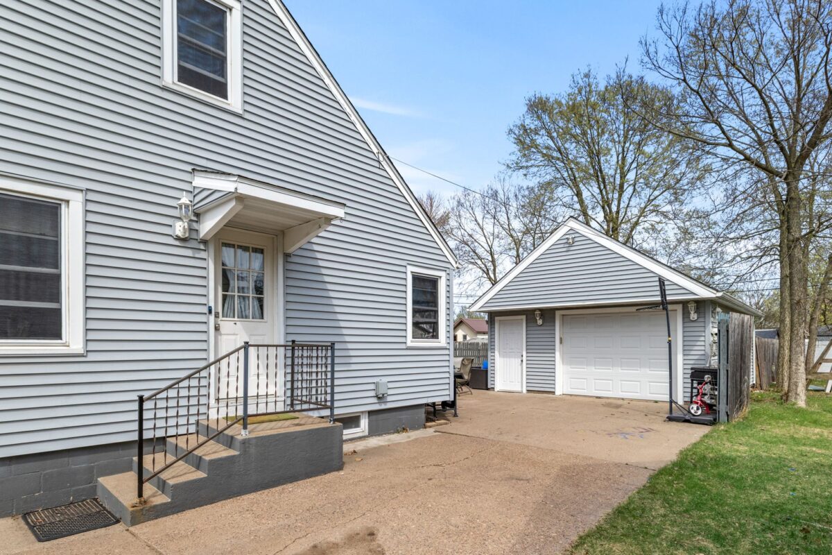 2931 8th Street, Eau Claire, WI — photo 3
